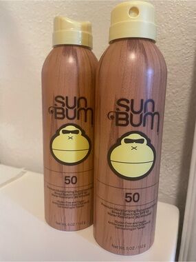 SPF 50 Moisturizing Sunscreen Spray - Yellow